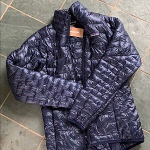 Patagonia micro puff jacket